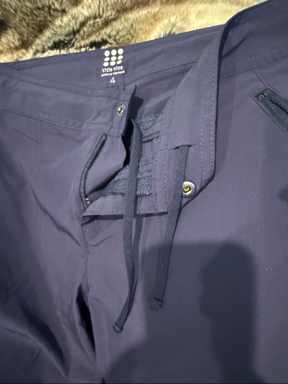 Title Nine Dark Navy 8 1/2 inch inseam Rogue Shorts - Picture 4 of 7